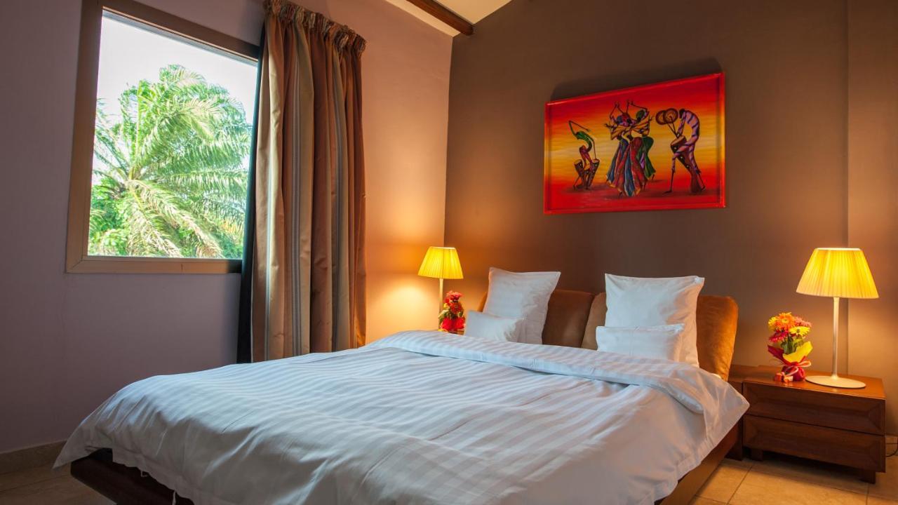 Residence Hoteliere Du Phare 리브르빌 외부 사진