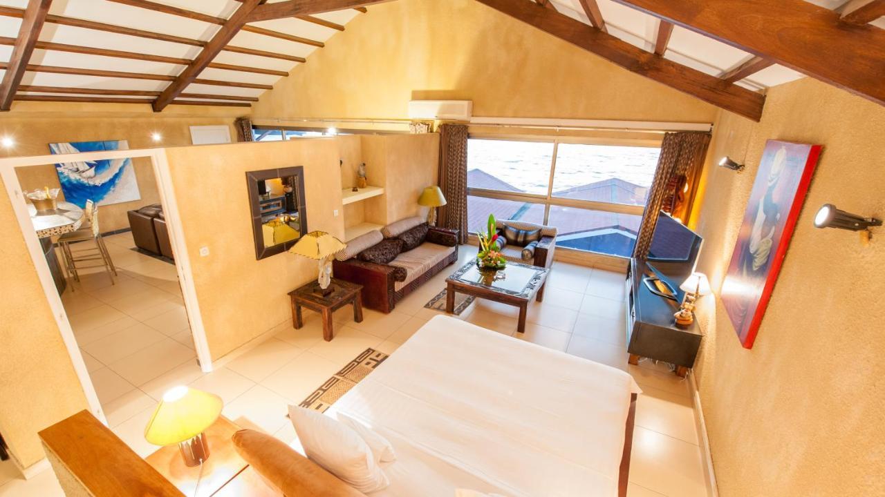 Residence Hoteliere Du Phare 리브르빌 외부 사진