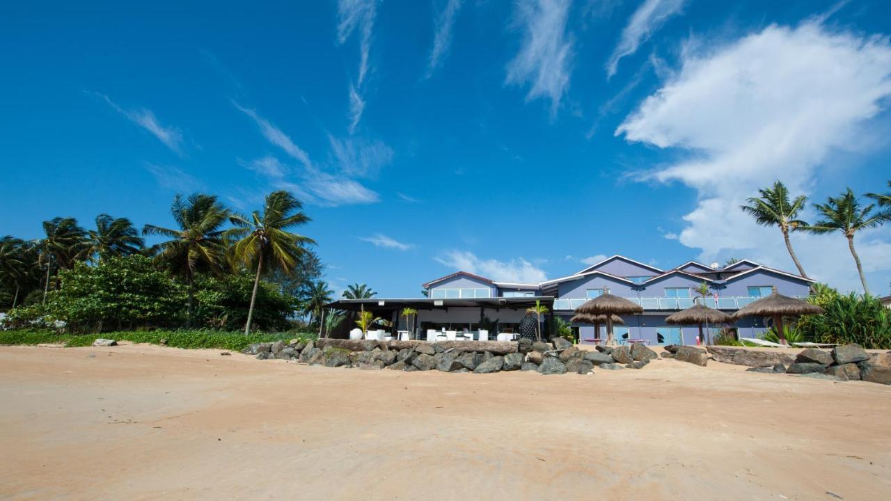 Residence Hoteliere Du Phare 리브르빌 외부 사진