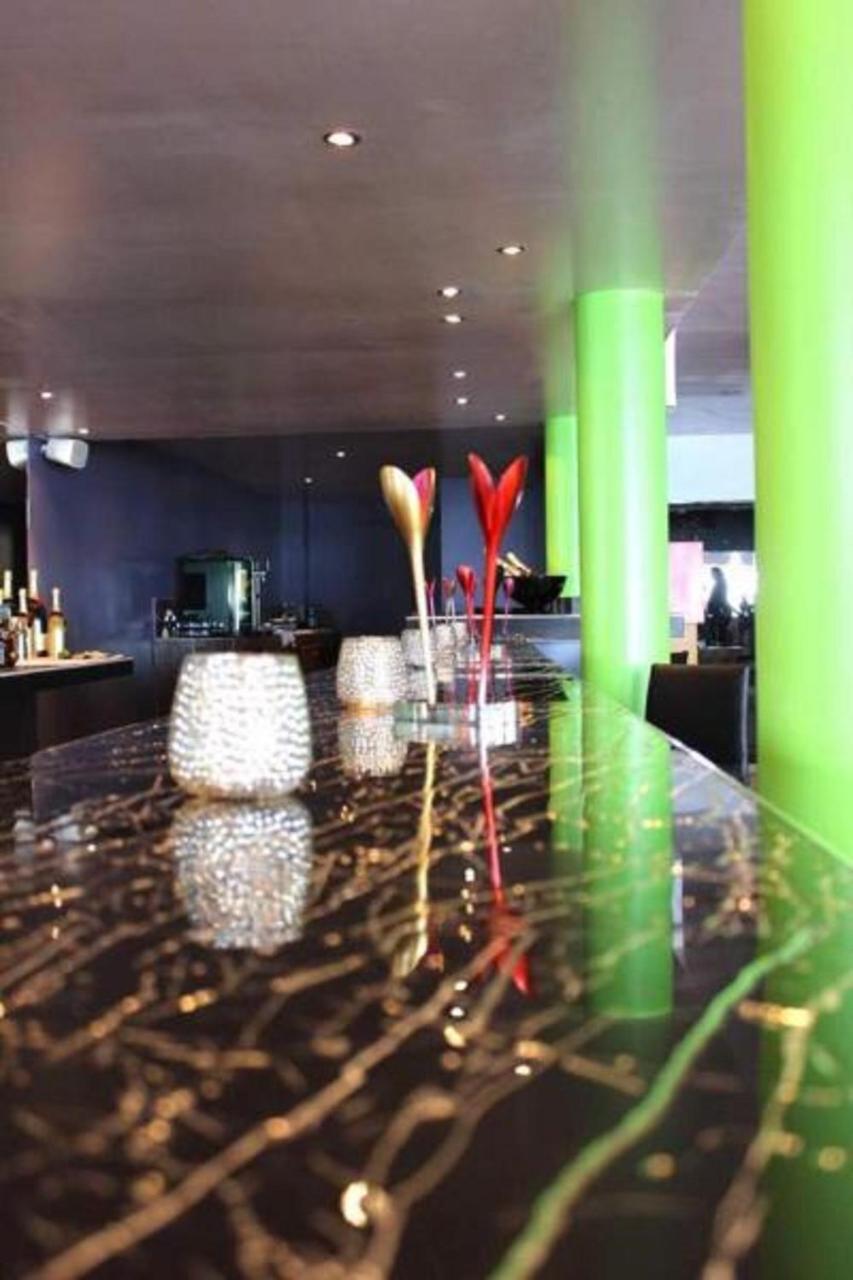 Residence Hoteliere Du Phare 리브르빌 외부 사진